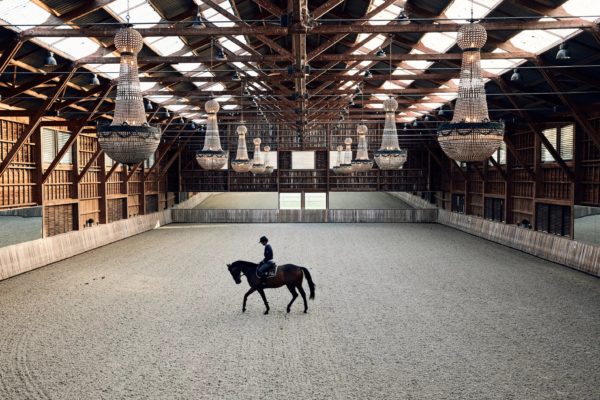The timeless charm of equestrian properties