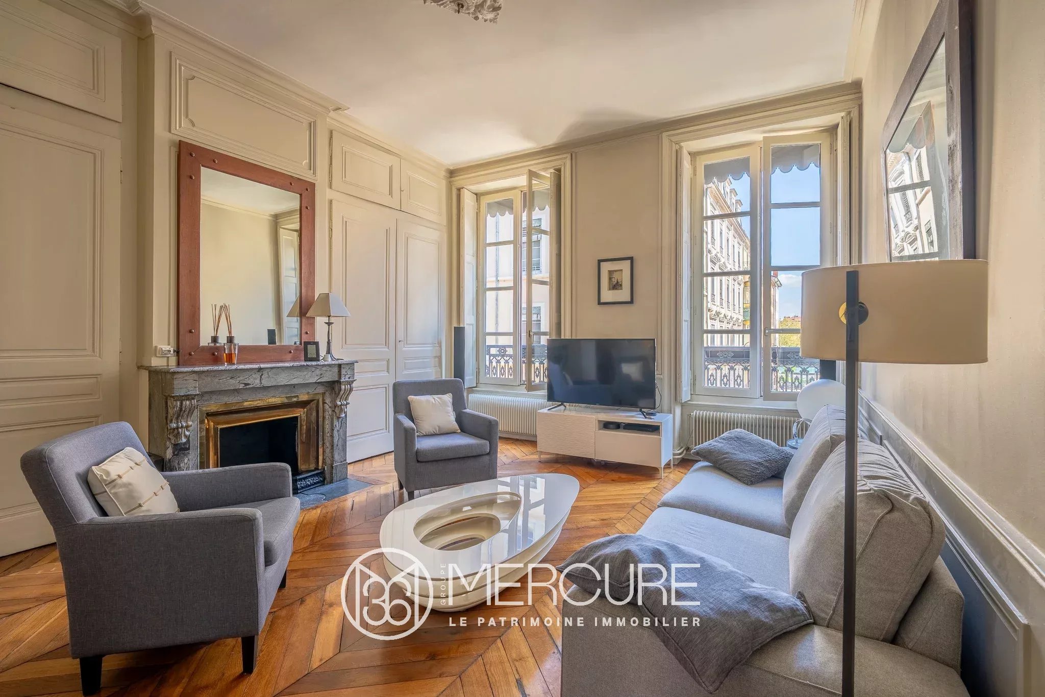 Lyon 2 Charité Carnot – Appartement de charme 102  m² vue Rhône - 5065LY