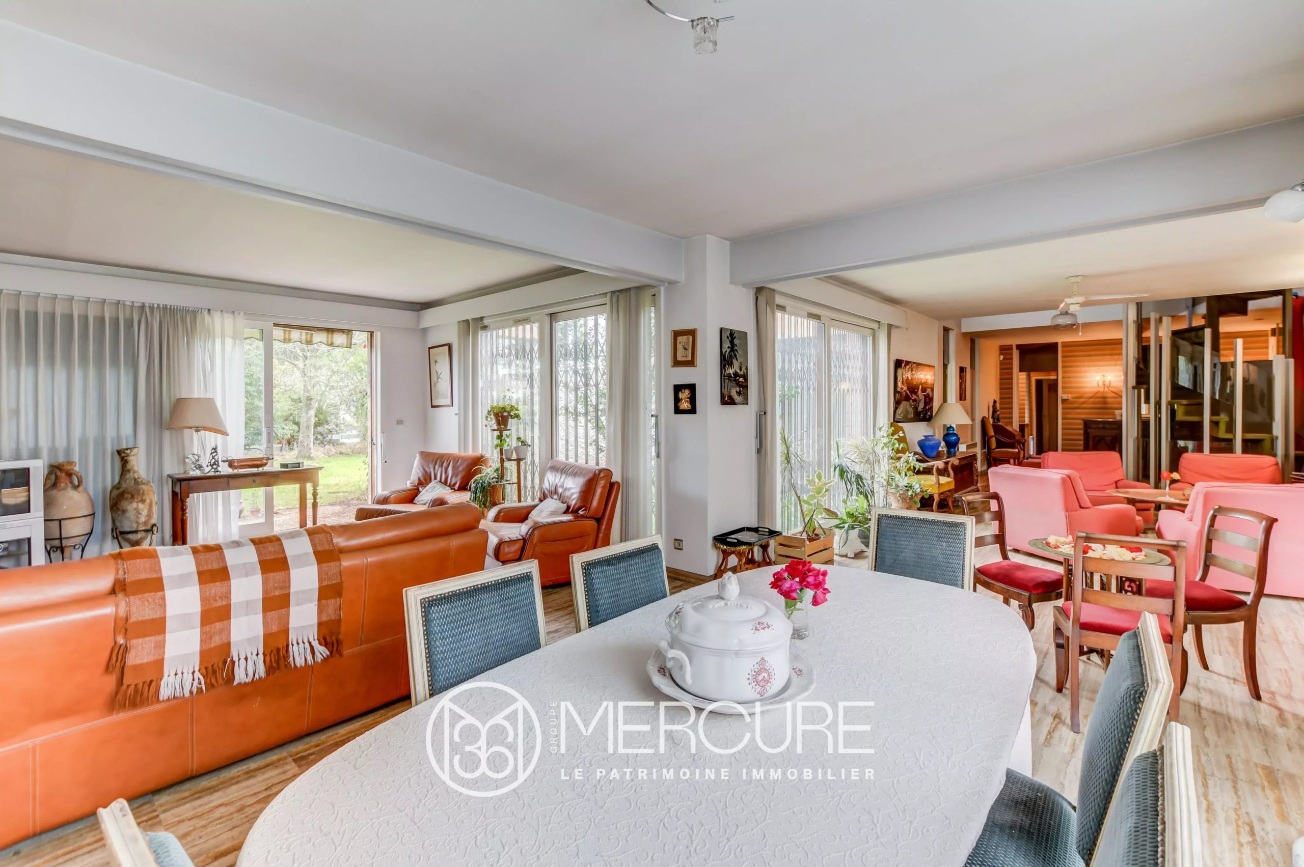 MAISON DE FAMILLE – PROXIMITE DE L&rsquo;HYPER CENTRE - 8821TS