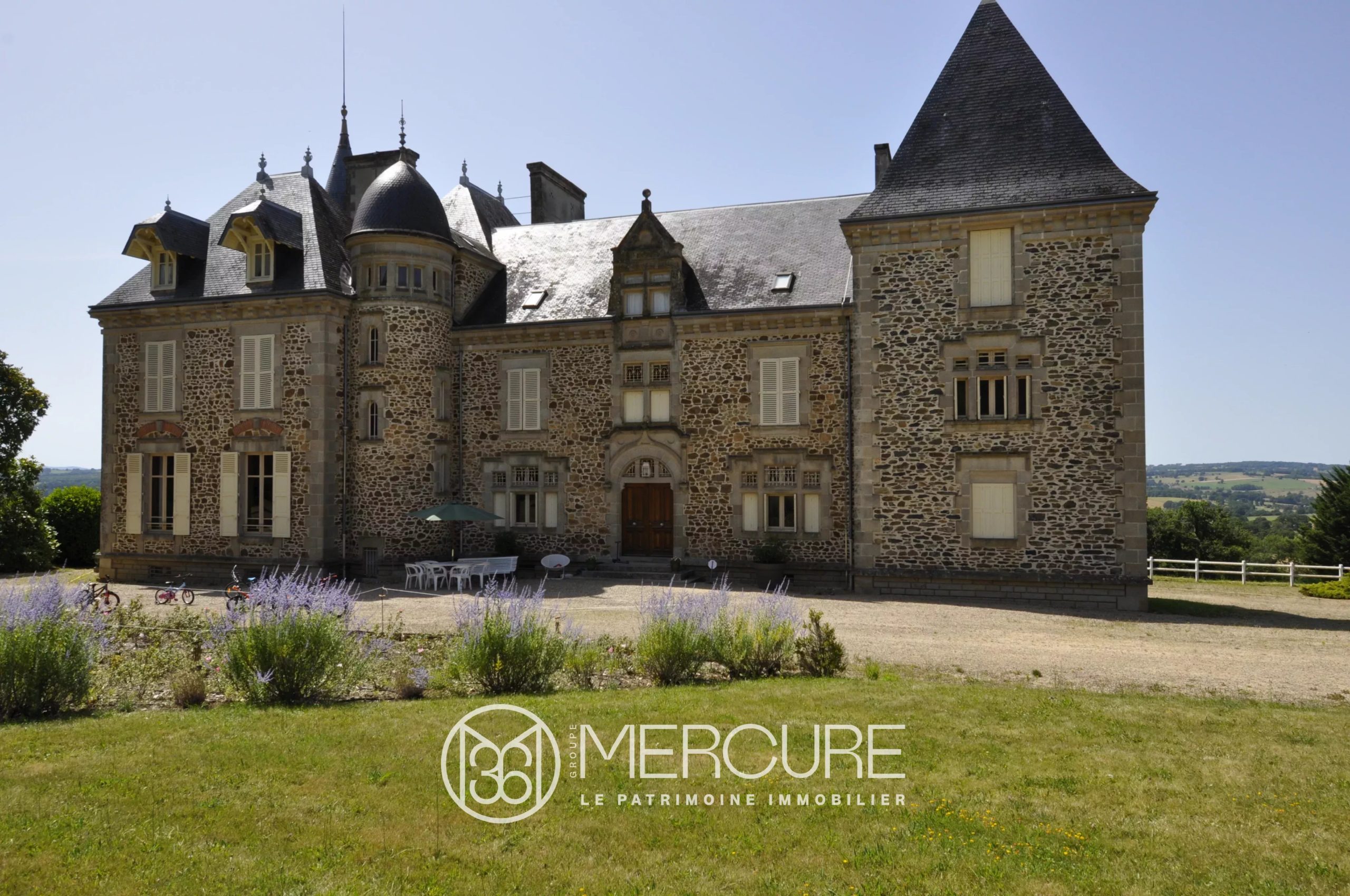 CHATEAU 19éme - PE21539LI