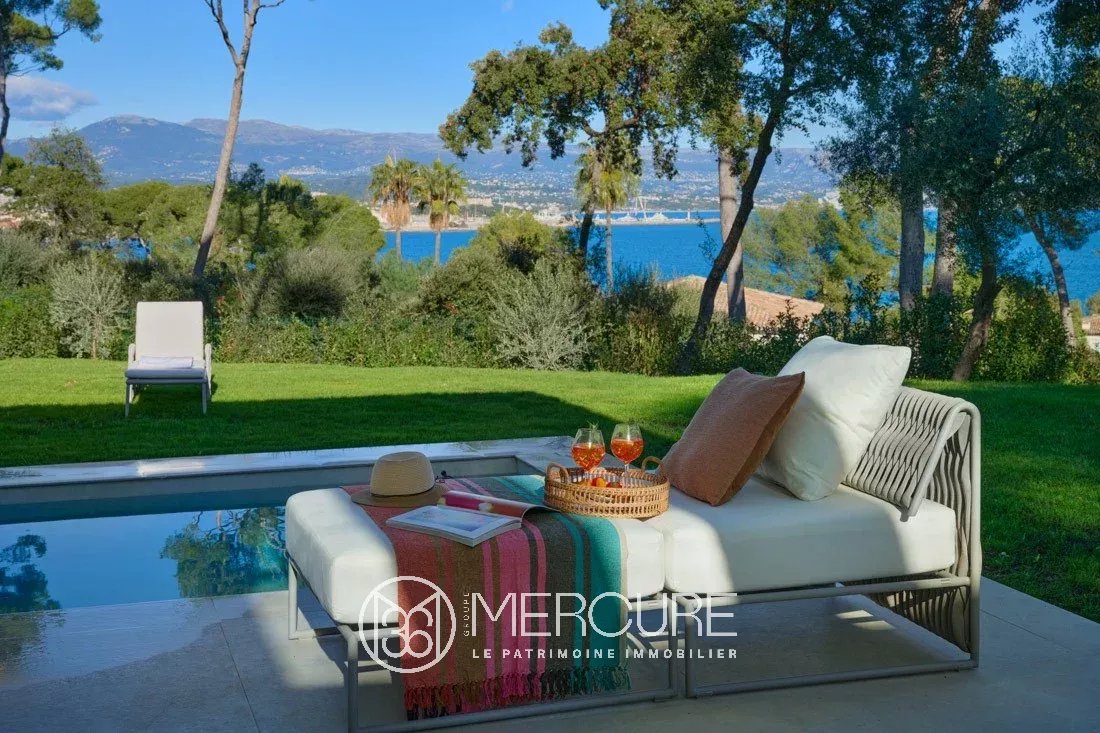 Le Cap d&rsquo;Antibes – Somptueuse Villa d&rsquo;architecte vue mer - 21496CA