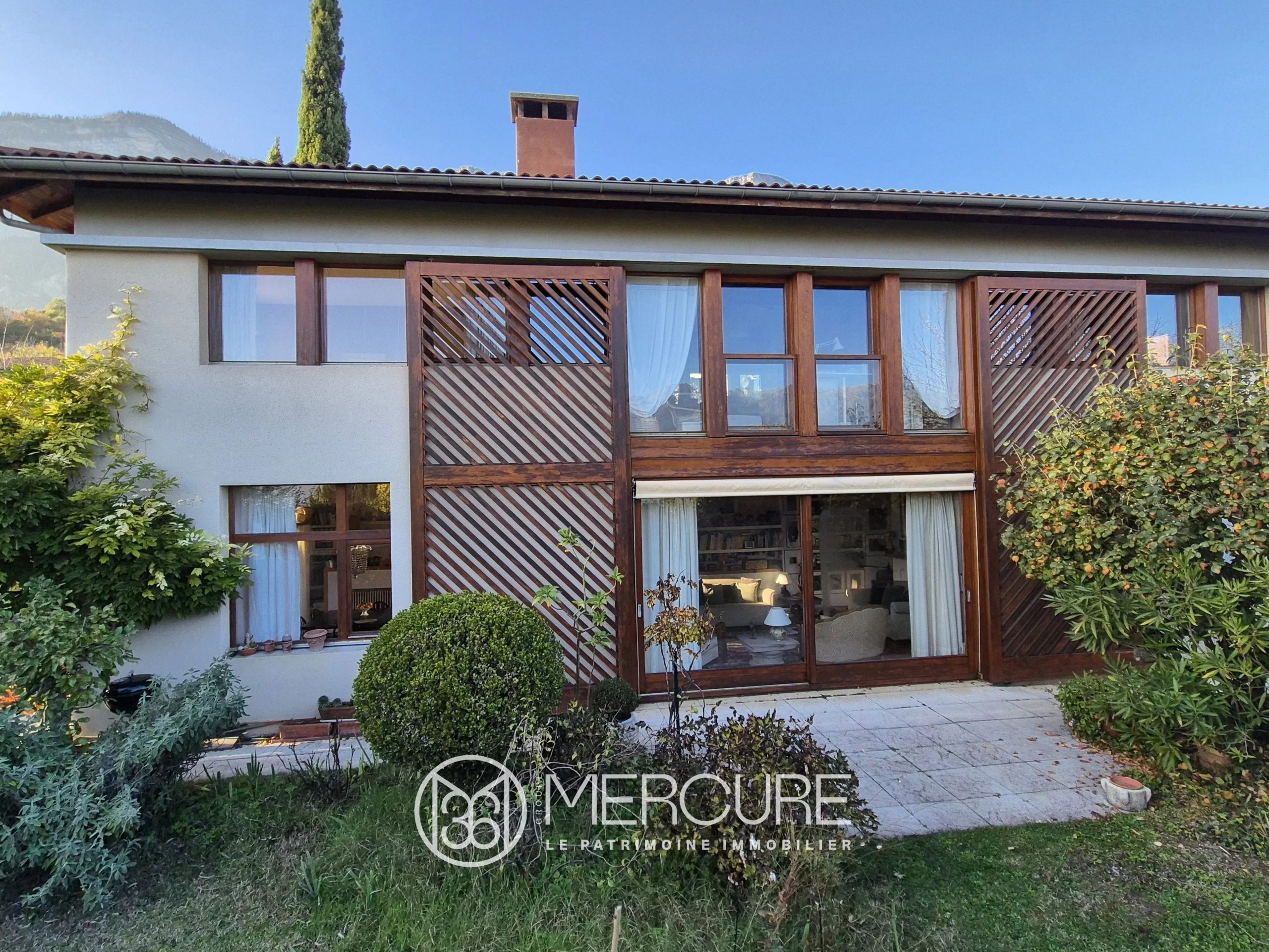 ISERE – SAINT-ISMIER  – VALLEE DU GRESIVAUDAN - 4837LY