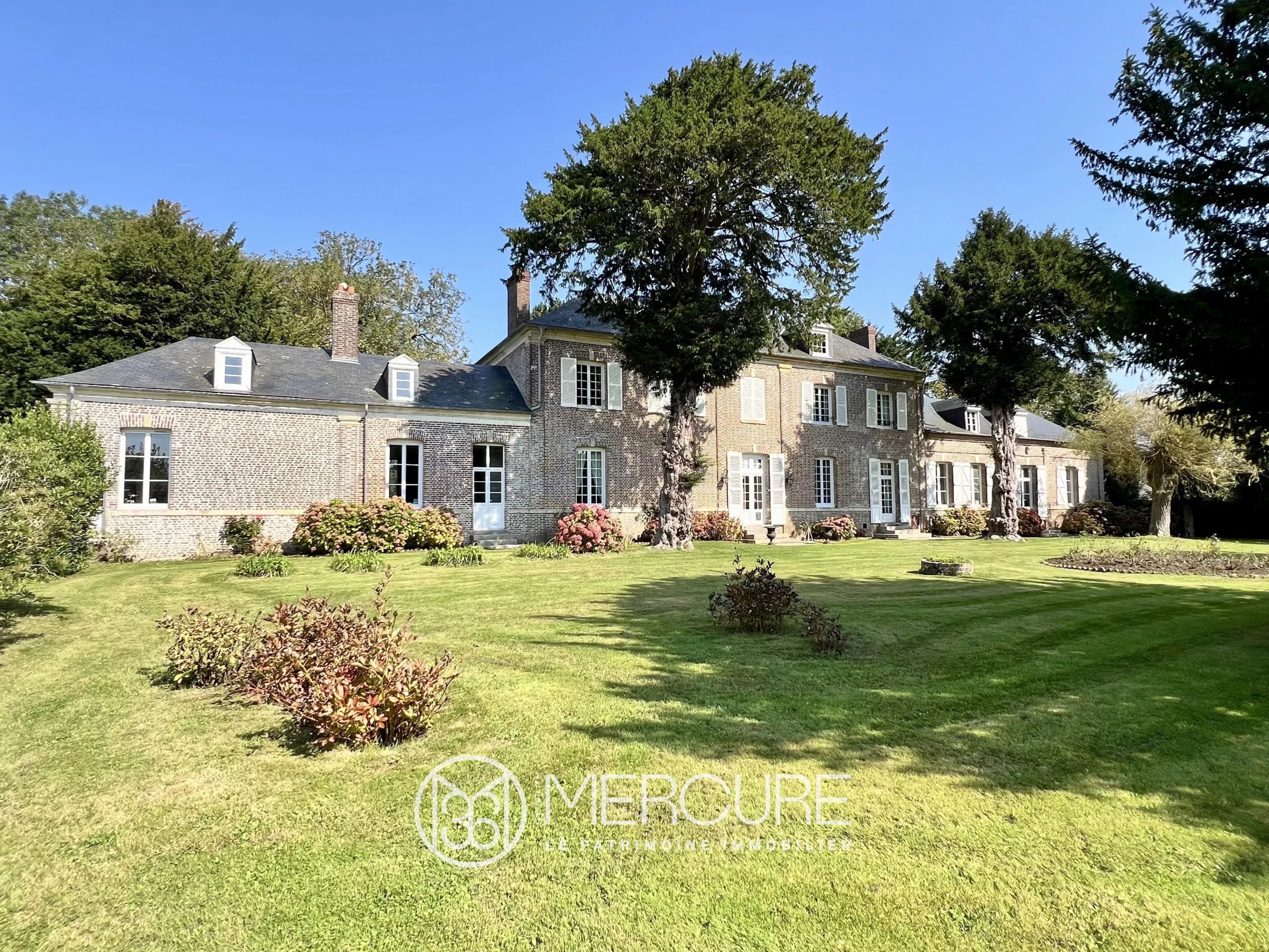 PROCHE BAIE DE SOMME – CHÂTEAU XIXe - 20928NC