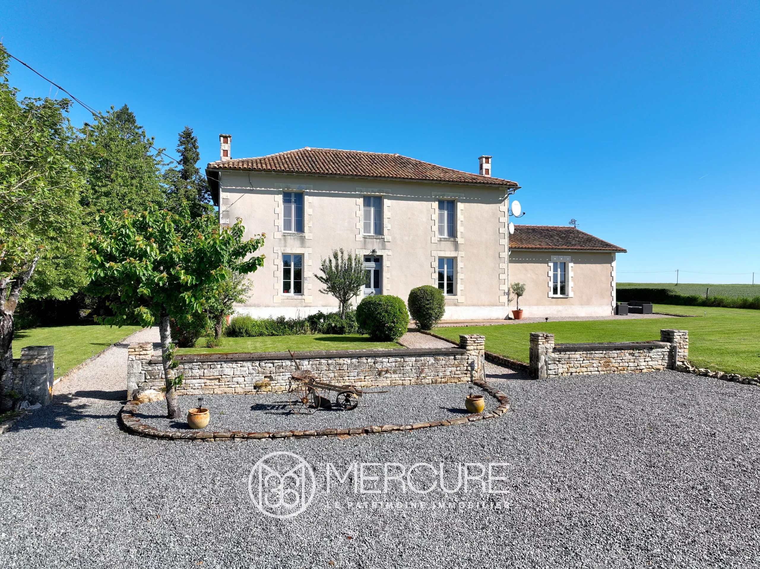 Maison de caractère d&rsquo;exception en campagne - 23423