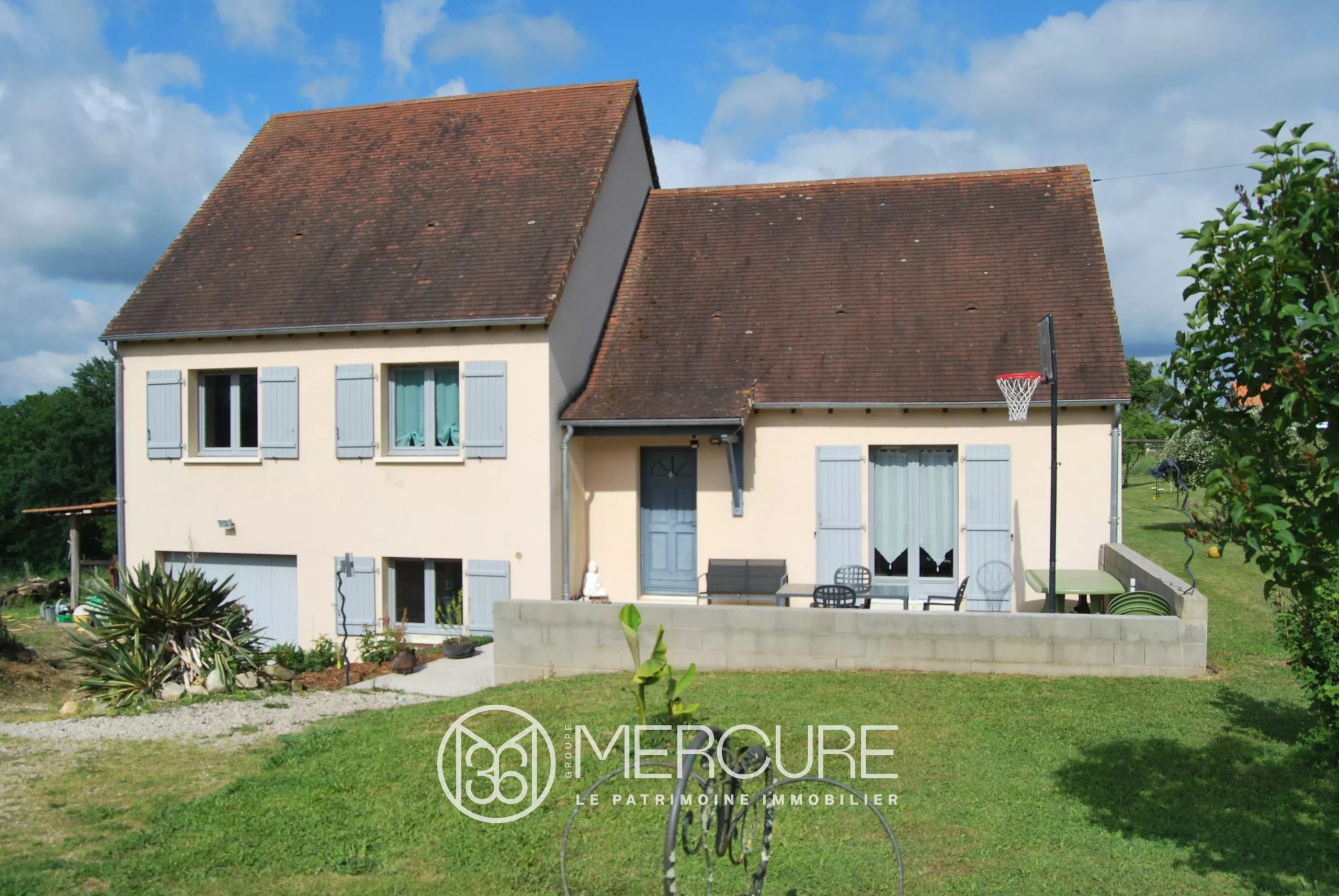 LE CONFORT A LA CAMPAGNE - 10375MO