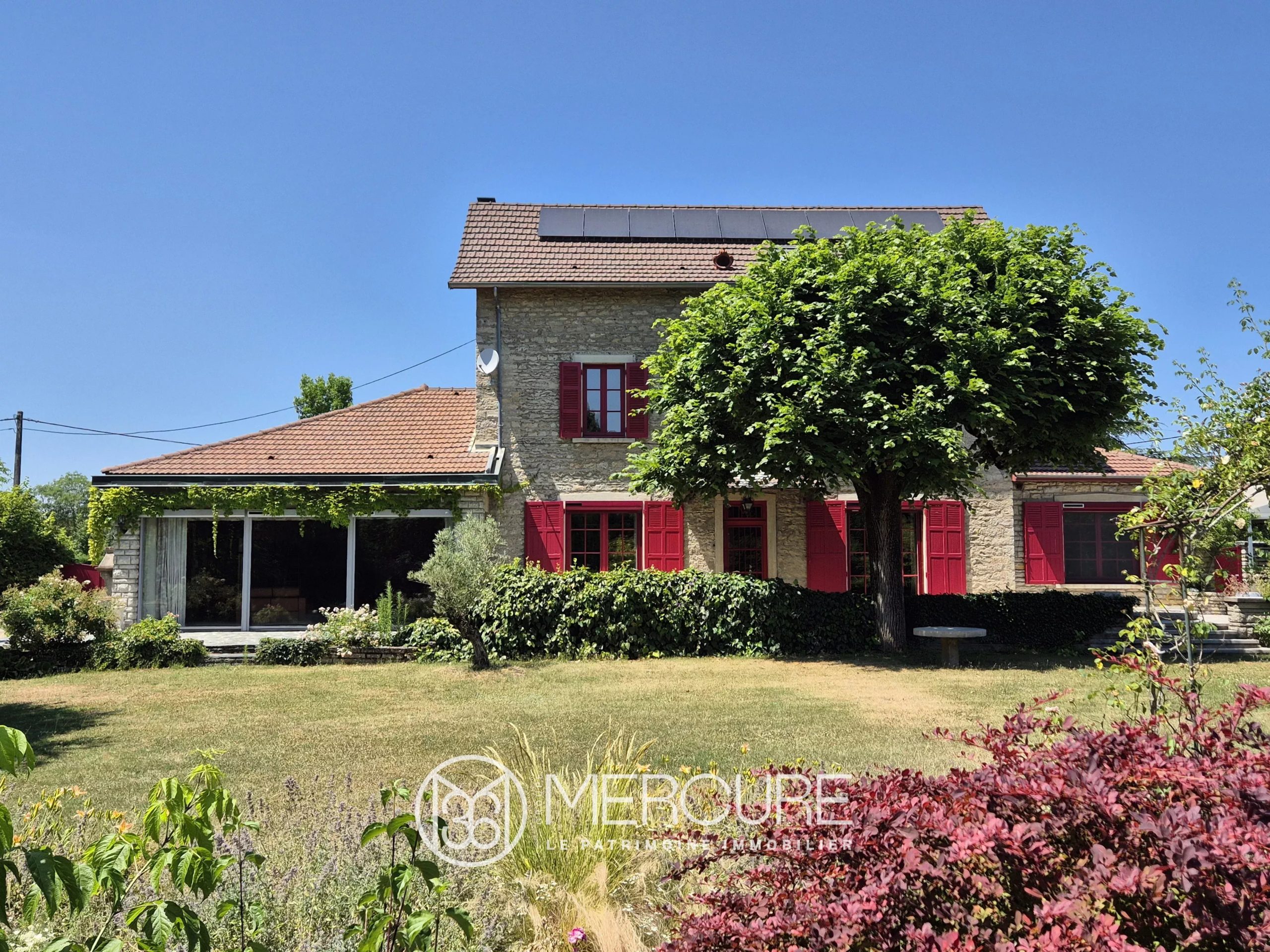 ISERE – MONTALIEU – BELLE DEMEURE 317 m² - 5035LY
