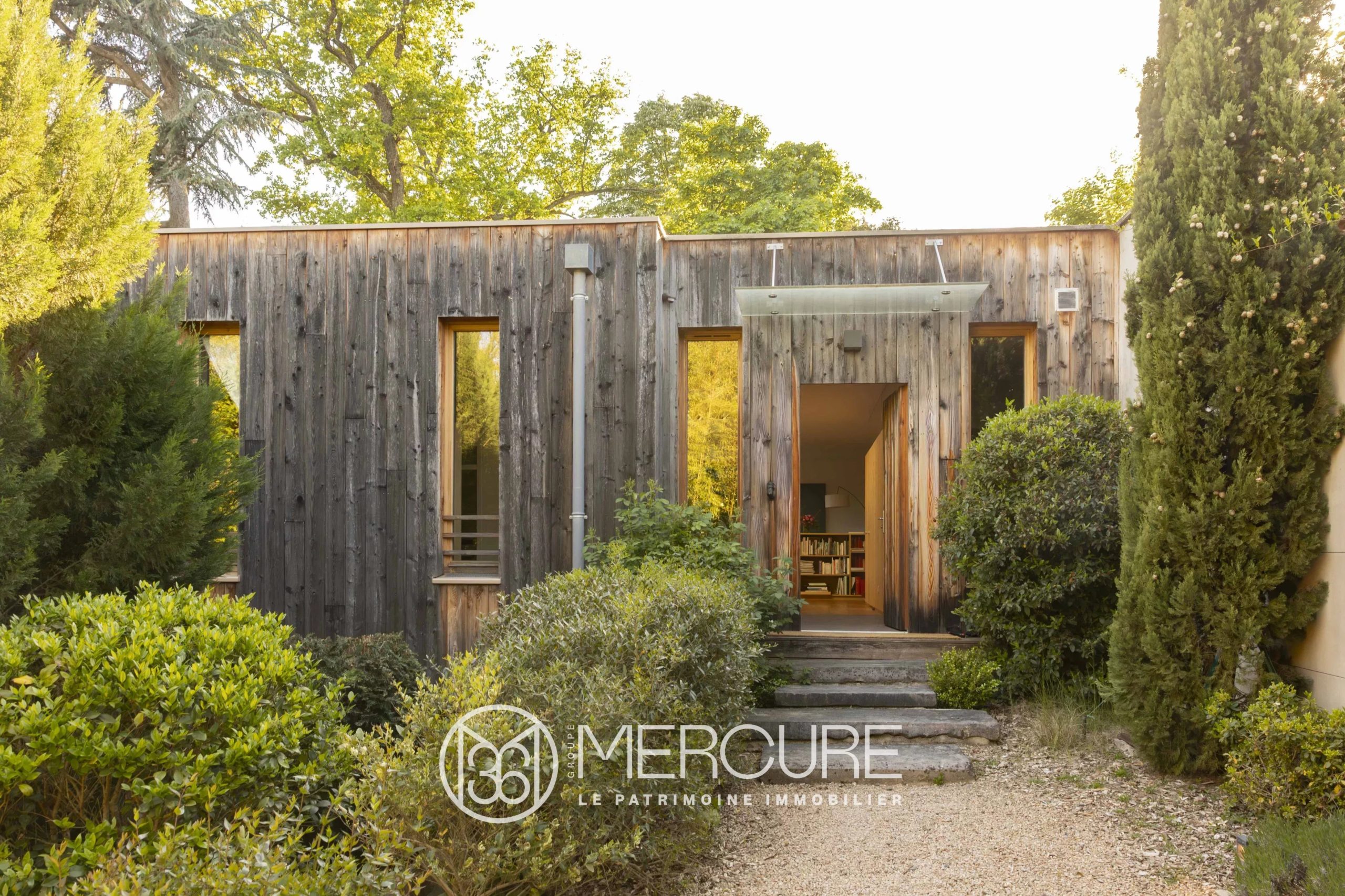 Maison à vendre dans l’Ouest lyonnais : 180 m² de charme dans un écrin de verdure - 5073LY