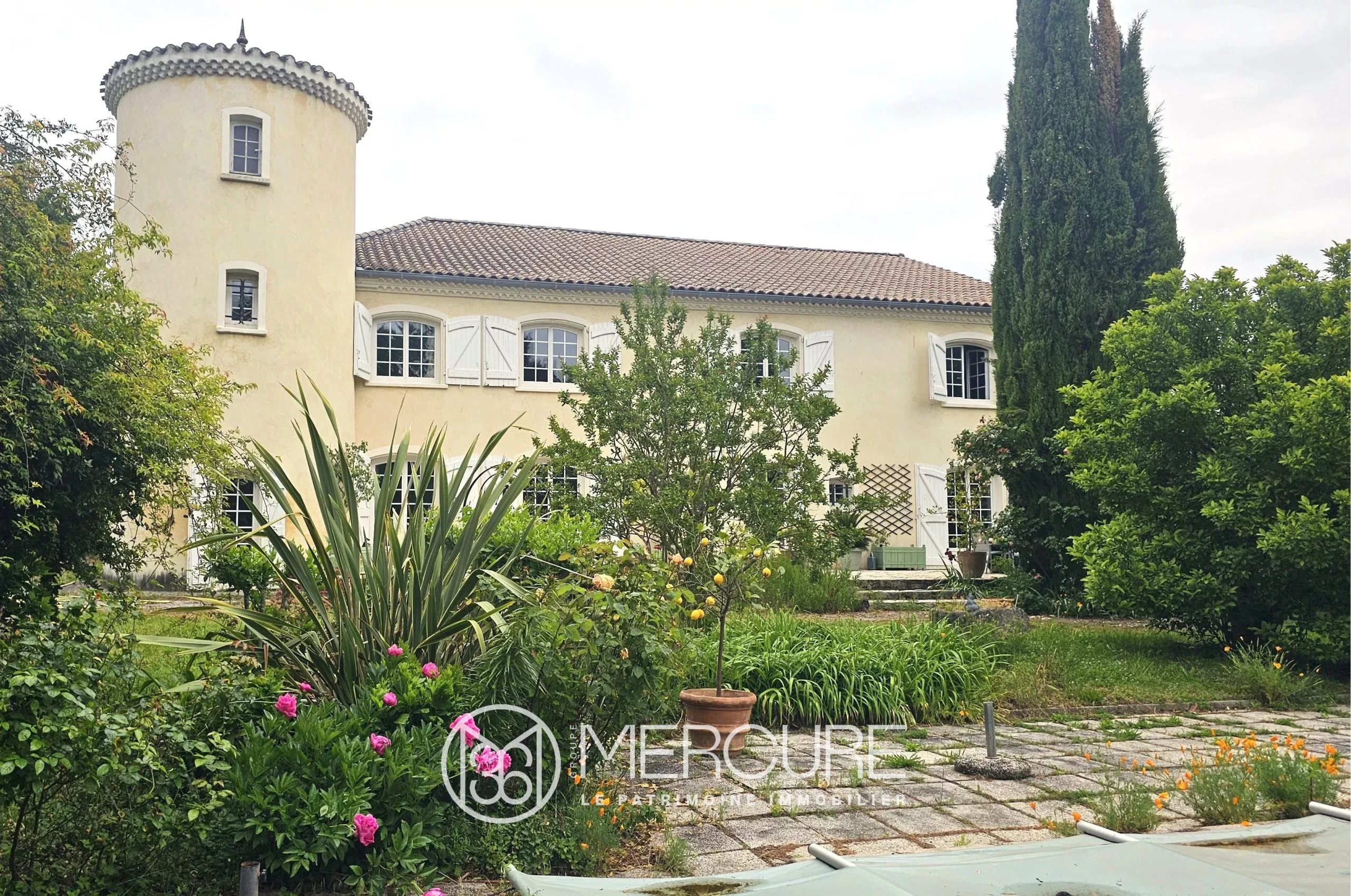BELLE PROPRIETE RURALE – PARC ET PISCINE - 9361TS