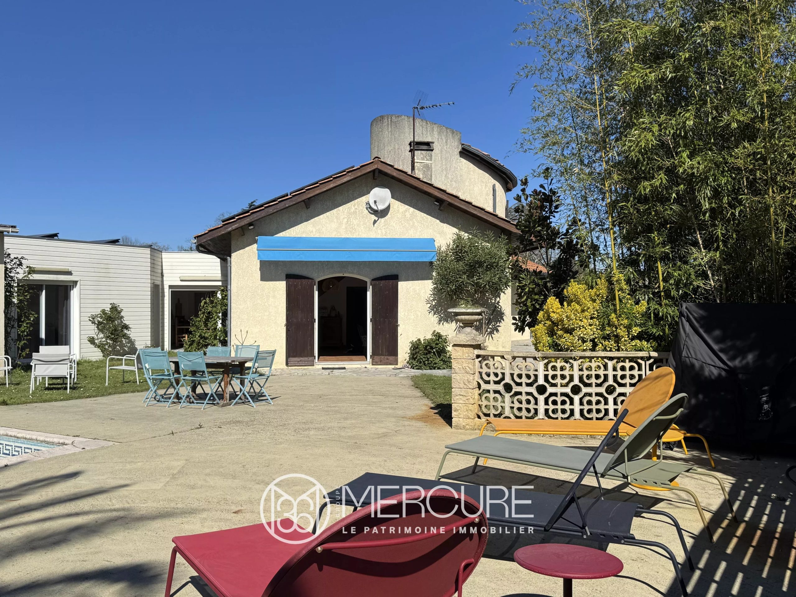 BORDEAUX MERIGNAC MAISON 210M2 SUR MAGNIFIQUE TERRAIN ARBORÉ. - 901096bx