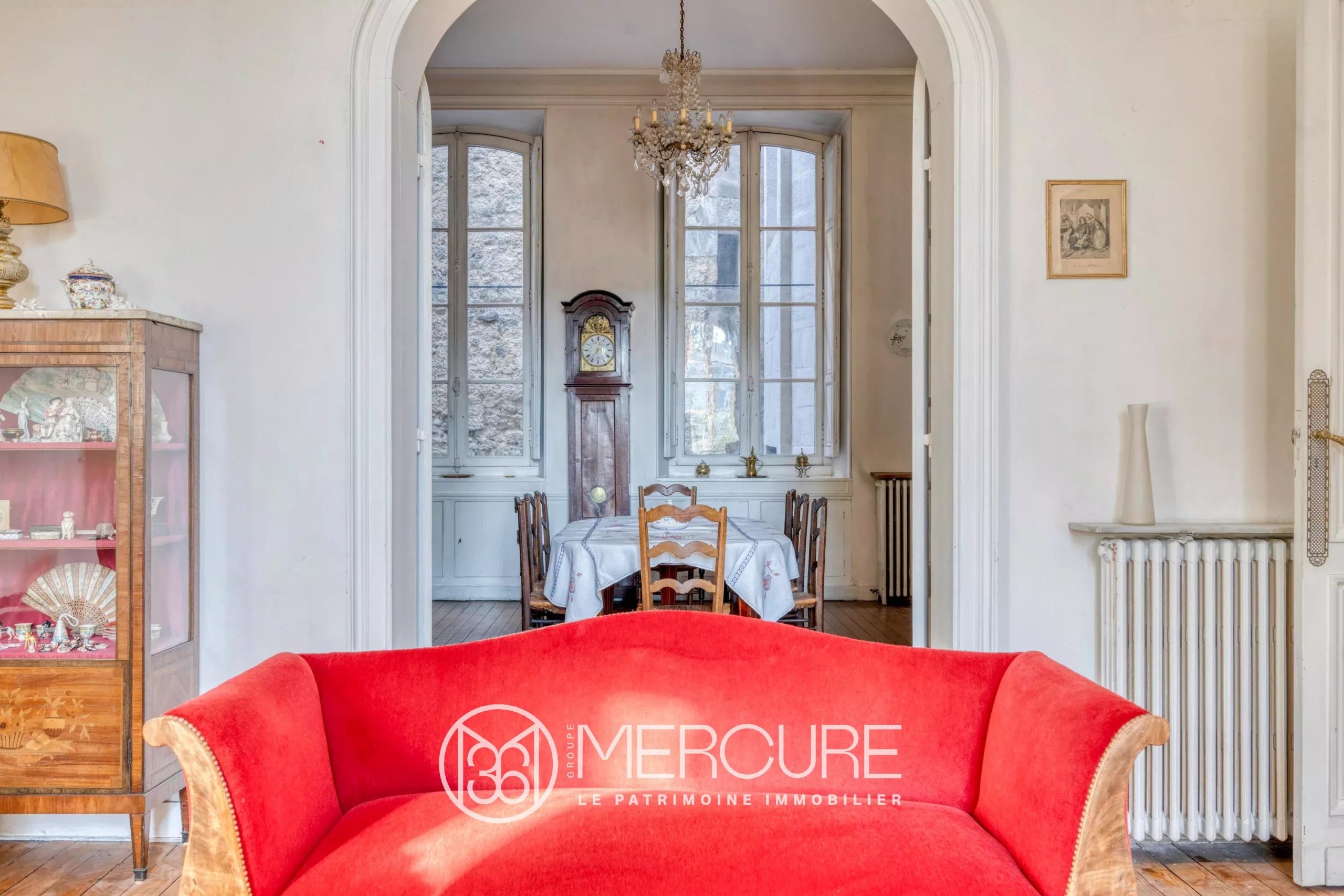BORDEAUX GAMBETTA – SUPERBE APPARTEMENT AVEC ASCENSEUR - 901094bxA