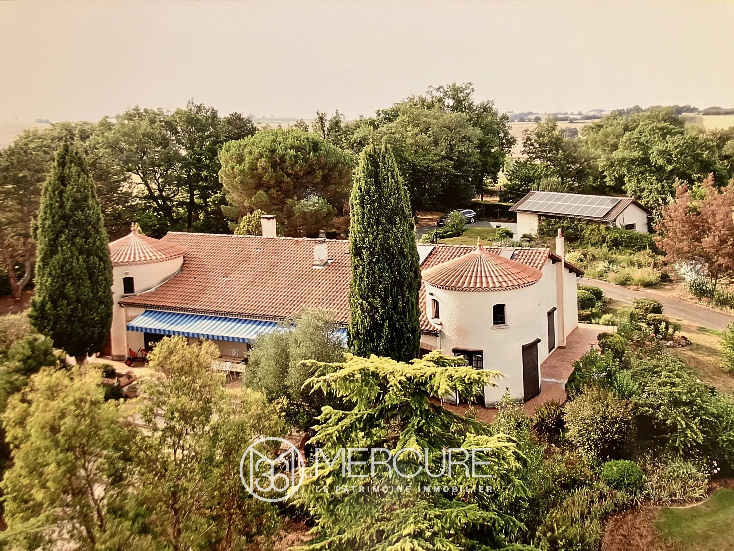 HAUTE GARONNE – VUE PYRÉNÉES – PROCHE BAUMONT SUR LEZE – 1,5HA – PISCINE – ETANG - 8895TS