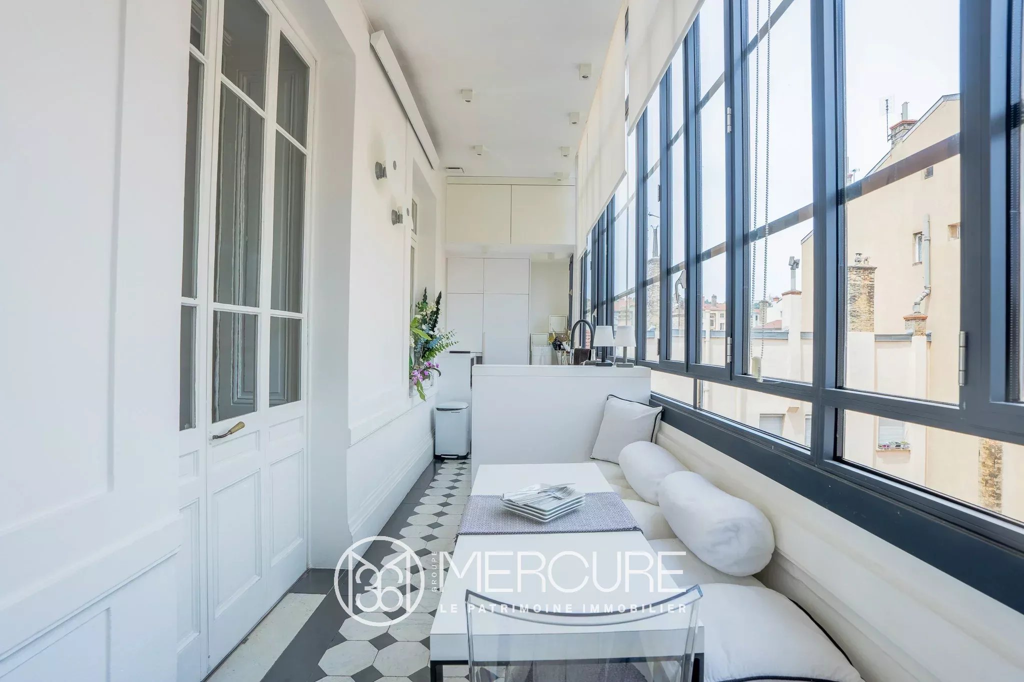 Lyon 2 Ainay – A vendre charmant appartement 88,24 m² lumineux à l&rsquo;identité forte - 5102LY