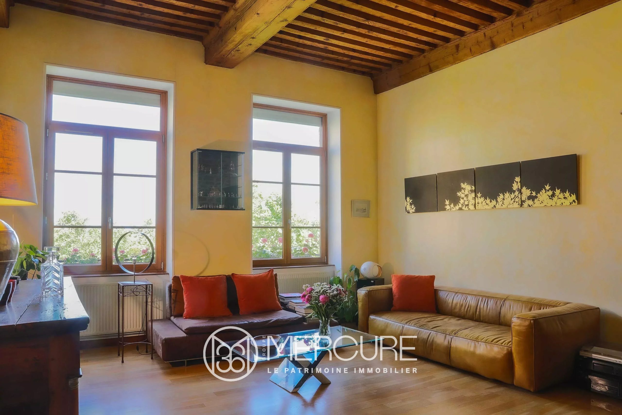 Lyon 1er Croix Rousse Appartement en duplex  190 m² 6 pièces – Très belle vue - 5104LY