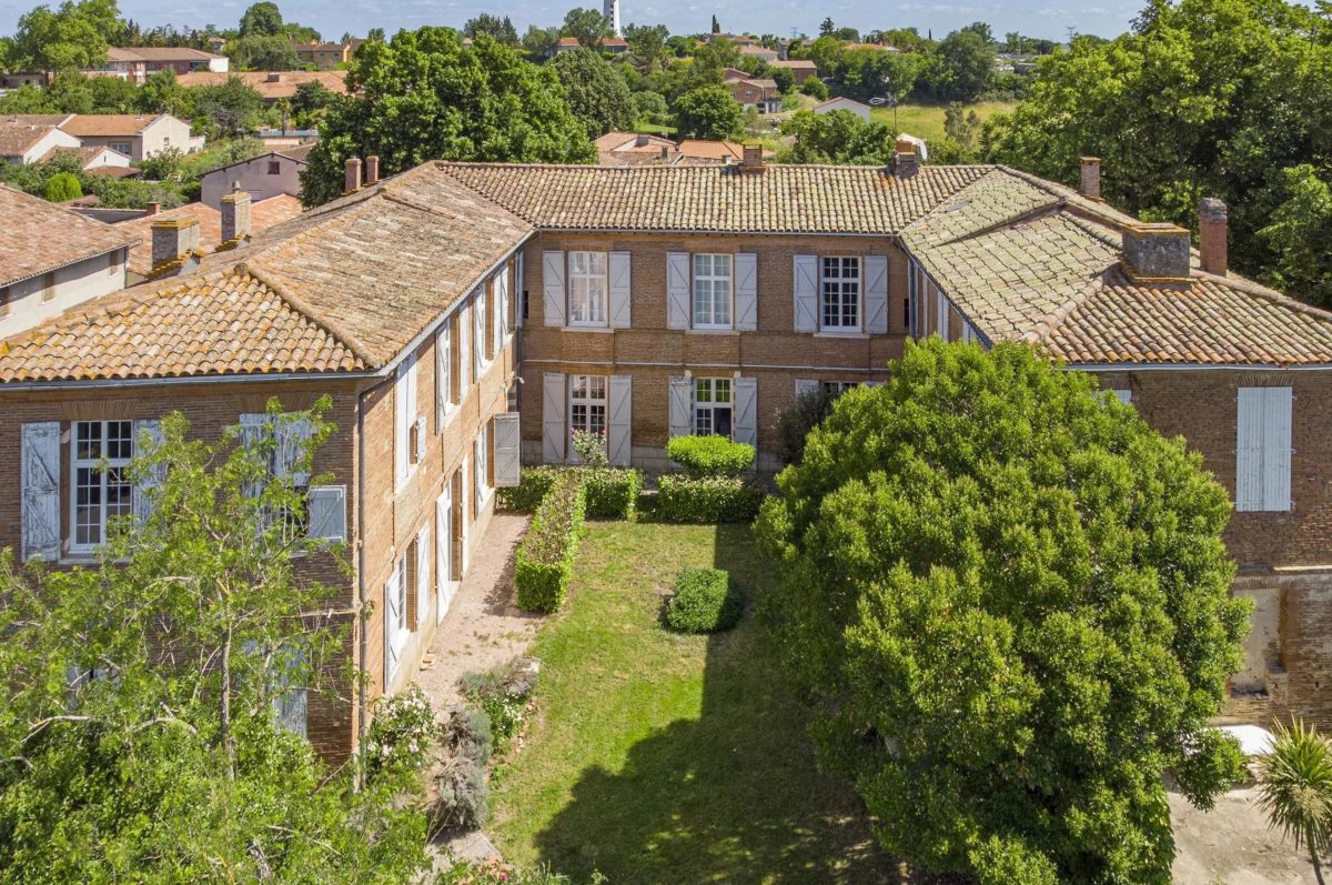 propriete XVIIème avec logement indépendant à Lanta