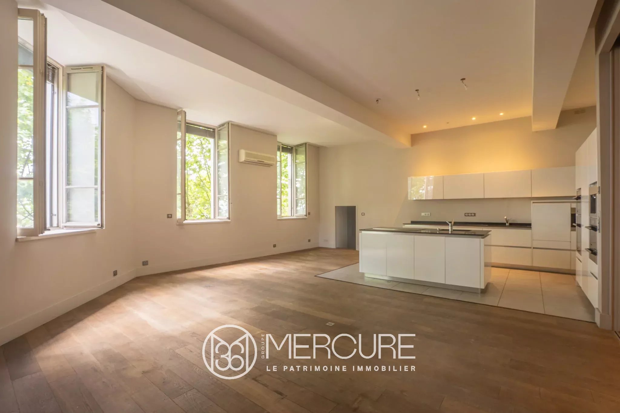 Appartement d&rsquo;exception sur les hauteurs de Fourvière – Vue panoramique sur Lyon - 5109LY
