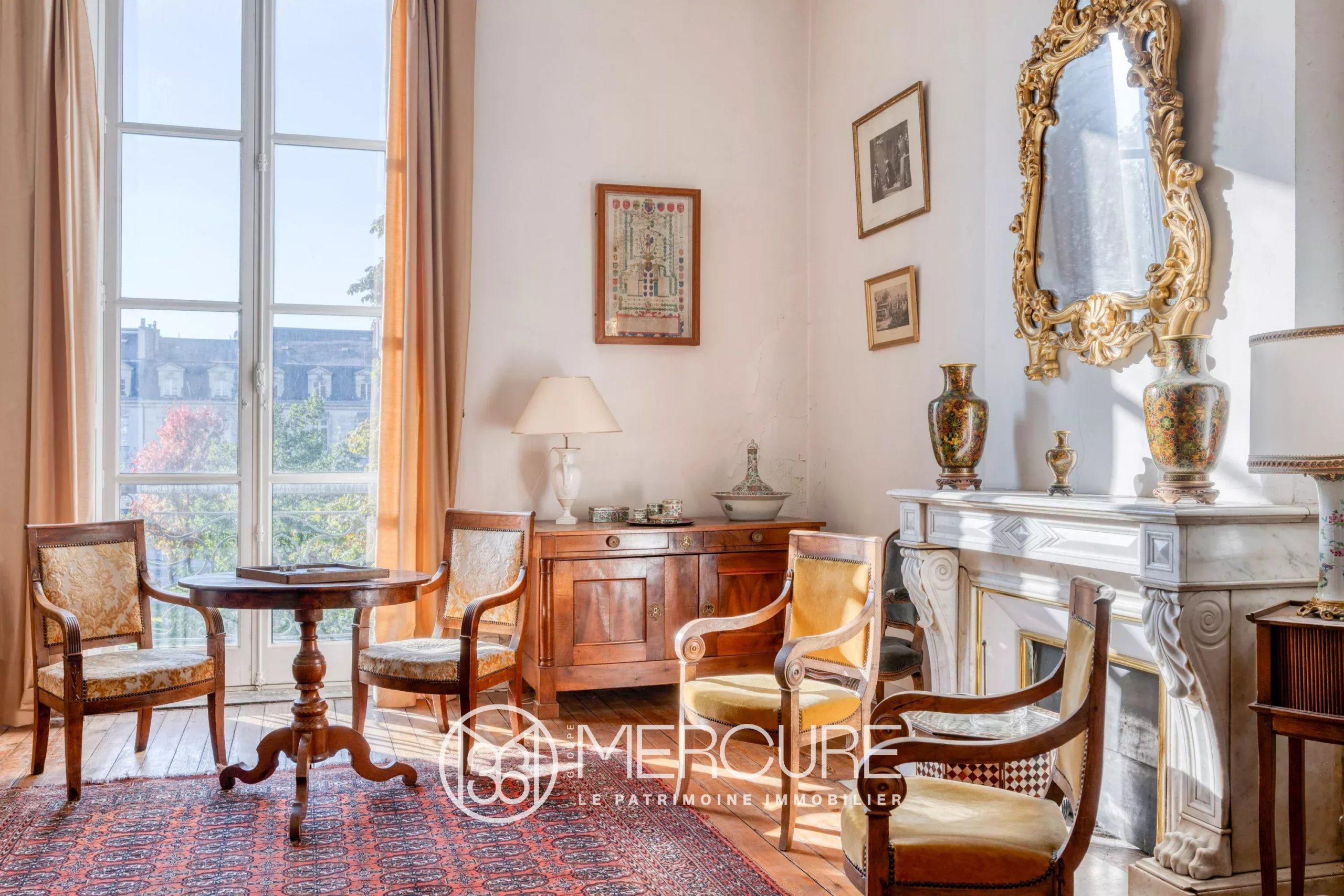 BORDEAUX GAMBETTA – SUPERB FLAT WITH LIFT - 901094bxA