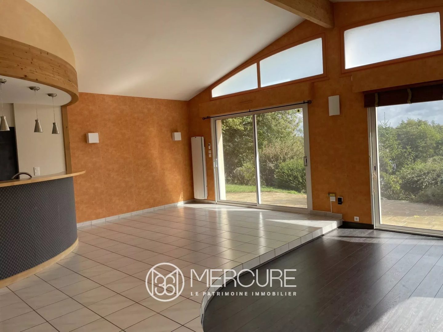 MAISON DE PLAIN-PIED AVEC VUE SUR LA RIVIERE - 10238PO