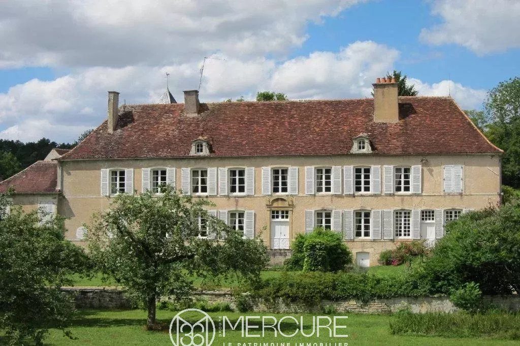 Château du XVIIIᵉ siècle, parc de 3,8 hectares