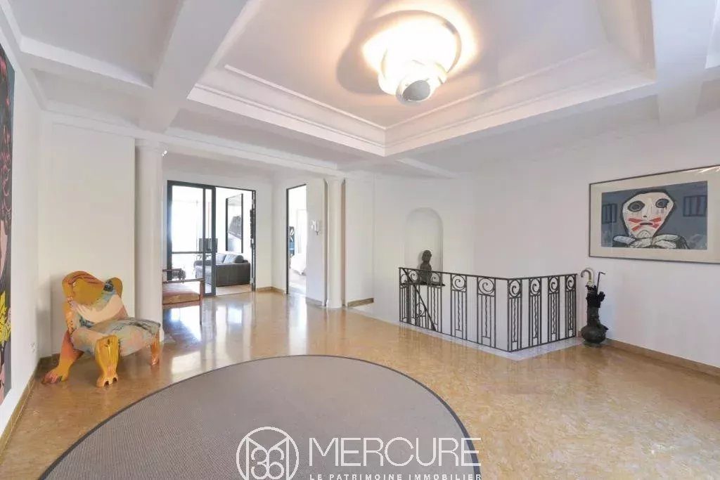 RENOVATED MANOR HOUSE – VIEWS OF CANNES AND THE SEA - 157vm