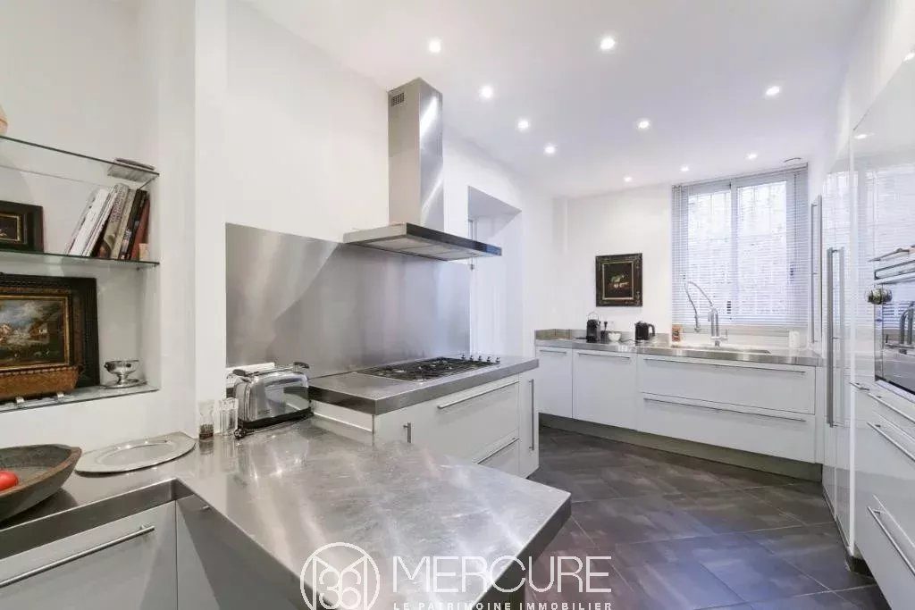 RENOVATED MANOR HOUSE – VIEWS OF CANNES AND THE SEA - 157vm