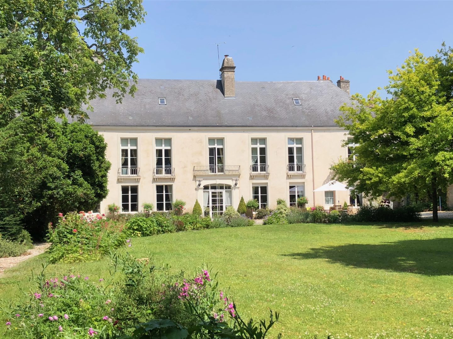 FALAISE – 18th CENTURY PRIVATE MANSION - 20287NO