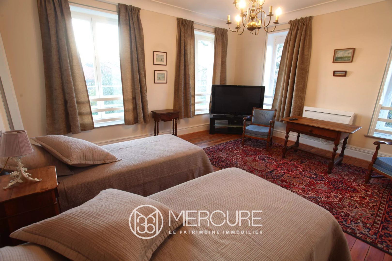 PROCHE DUNKERQUE – CHÂTEAU FAMILIAL - 20921NC