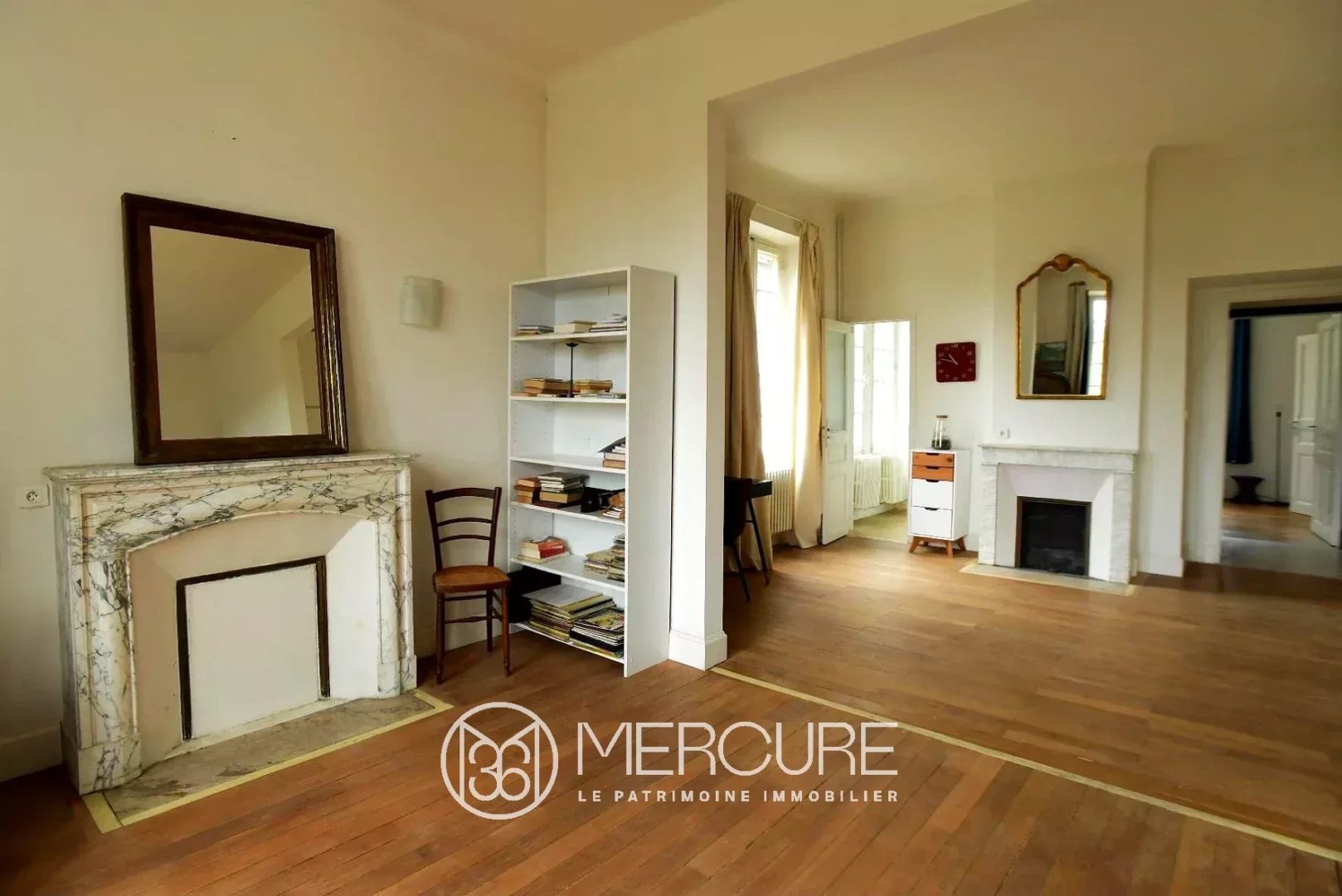 Bastide de Style art déco avec parc et piscine - 21143LR