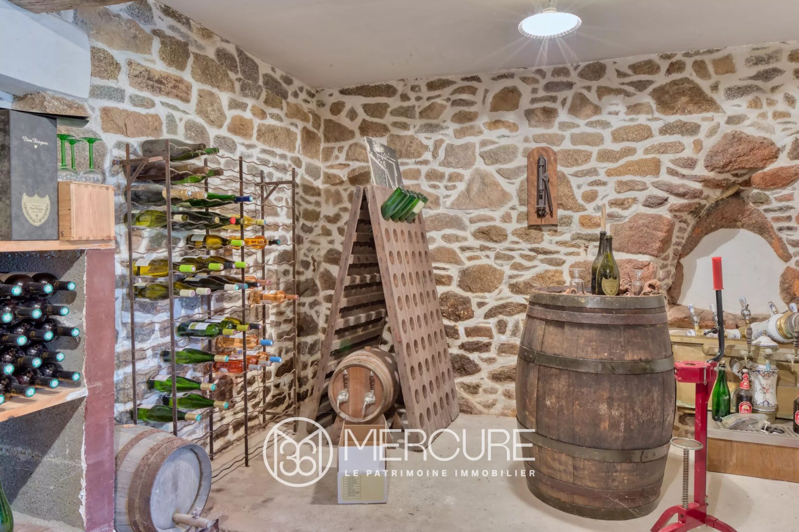 Exclusive, Jullouville, stone house - 21221NO