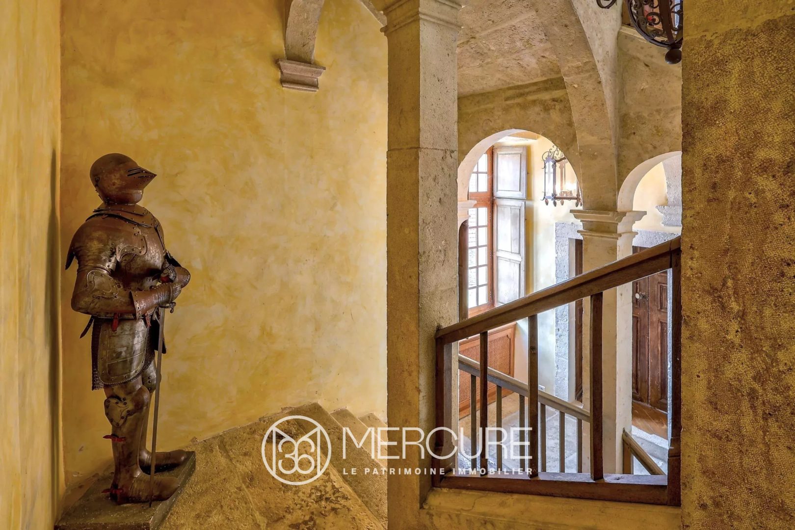 16th, 17th and 18th CENTURY CASTLE - 21259MHL