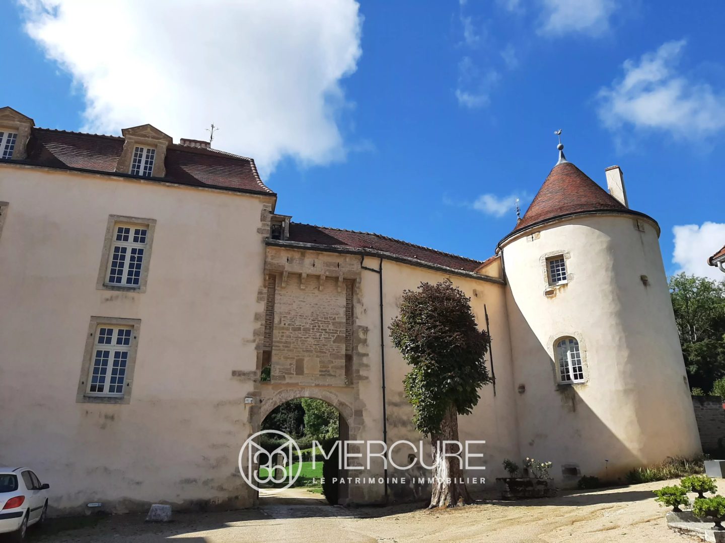 16th, 17th and 18th CENTURY CASTLE - 21259MHL