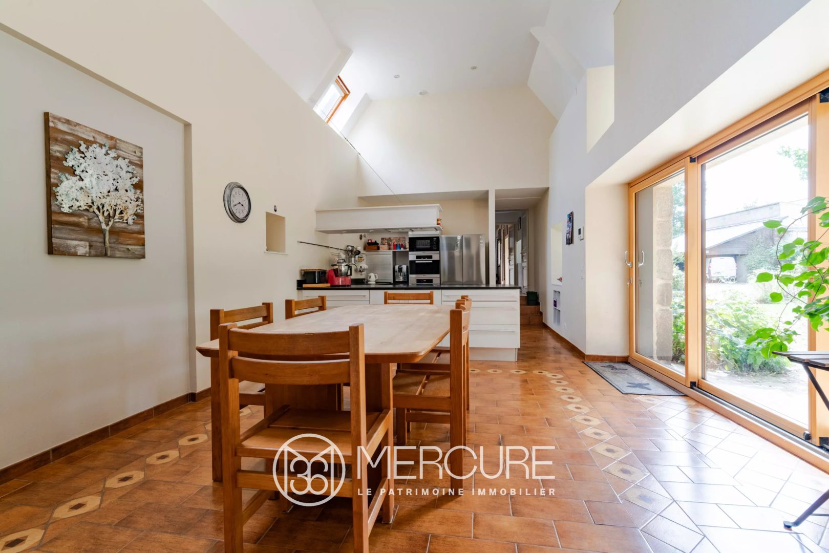 Morbihan, à 15 min de la mer, propriété en pierres du XVIIIe siècle, piscine et parc - 21377BR