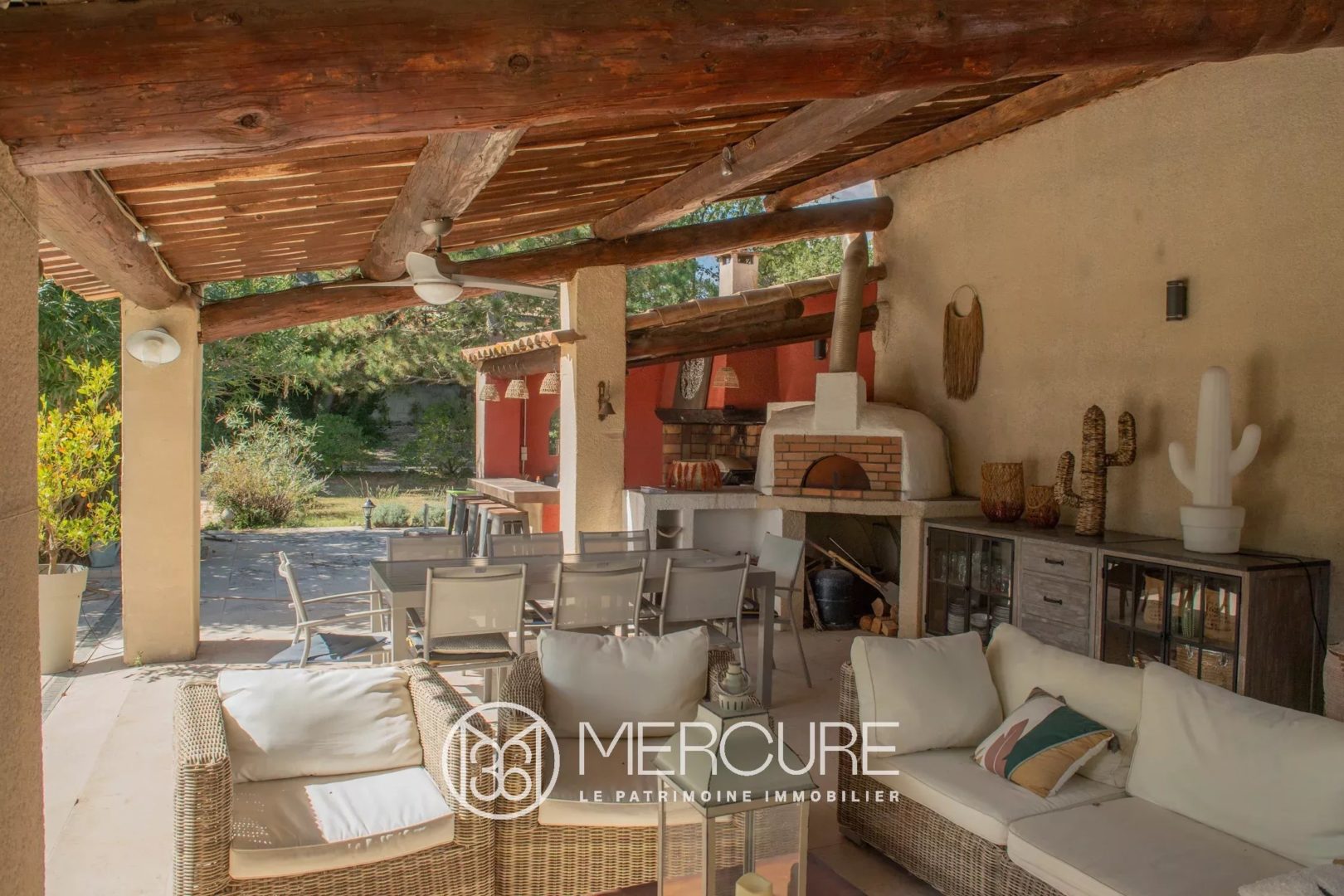 Charmante villa de 6 chambres dans le cadre idyllique de Maubec - 21436LR