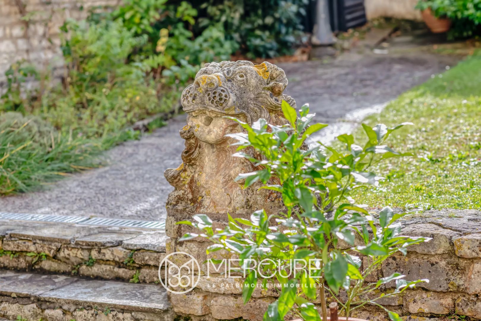 Normandy, Caen city center – Spacious house with character - 21438NO