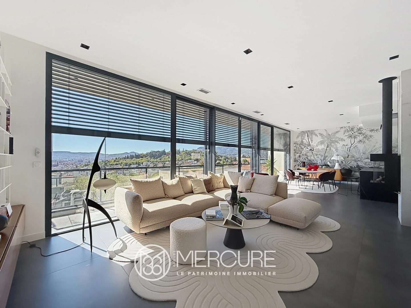 Maison 7 pièces 210 m² · à Clermont-Ferrand · 210 m² · 899 000 €
