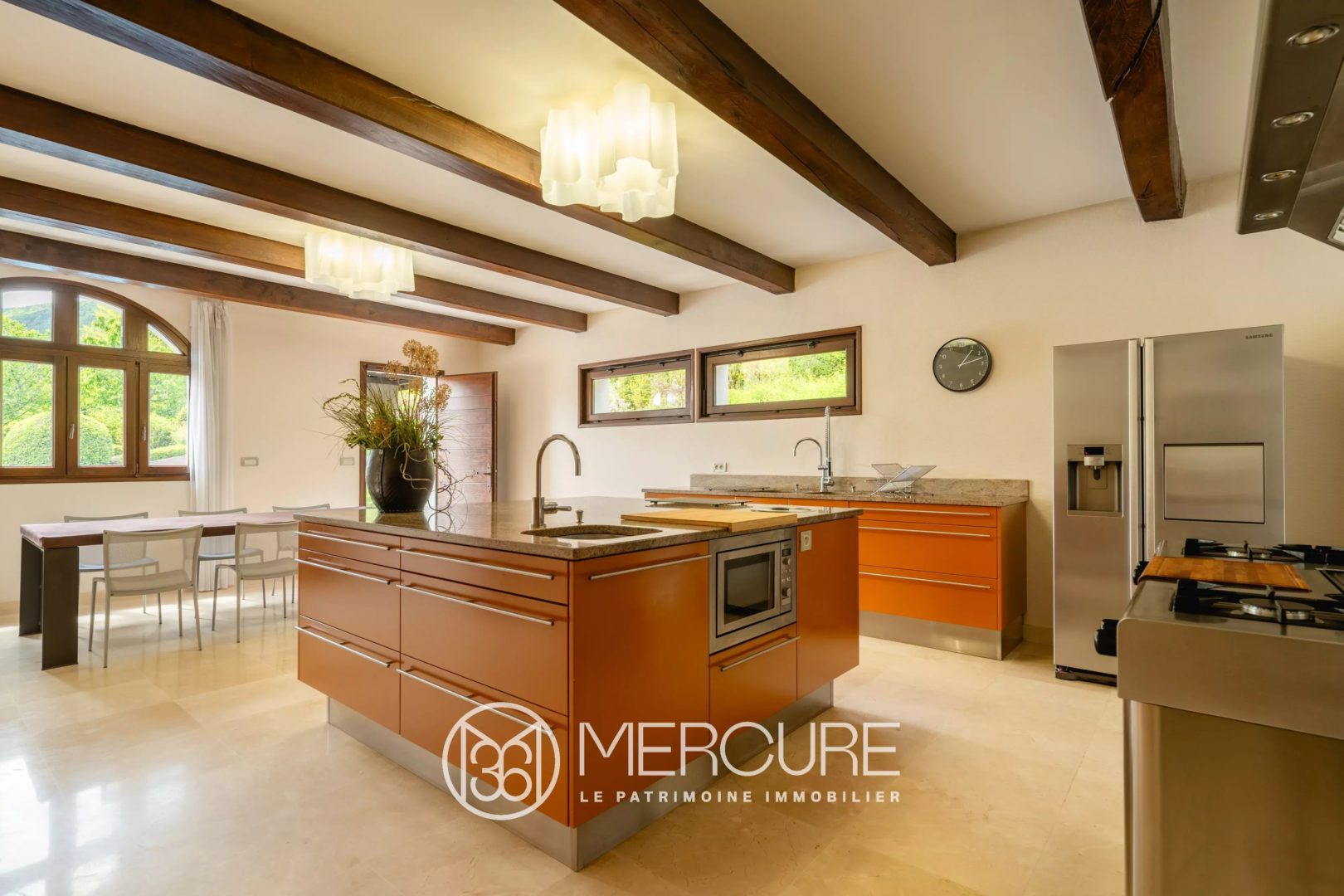 HAUTE-SAVOIE  –  ANNECY – RARE DEMEURE DE PRESTIGE DE  572 M² - 4784LY