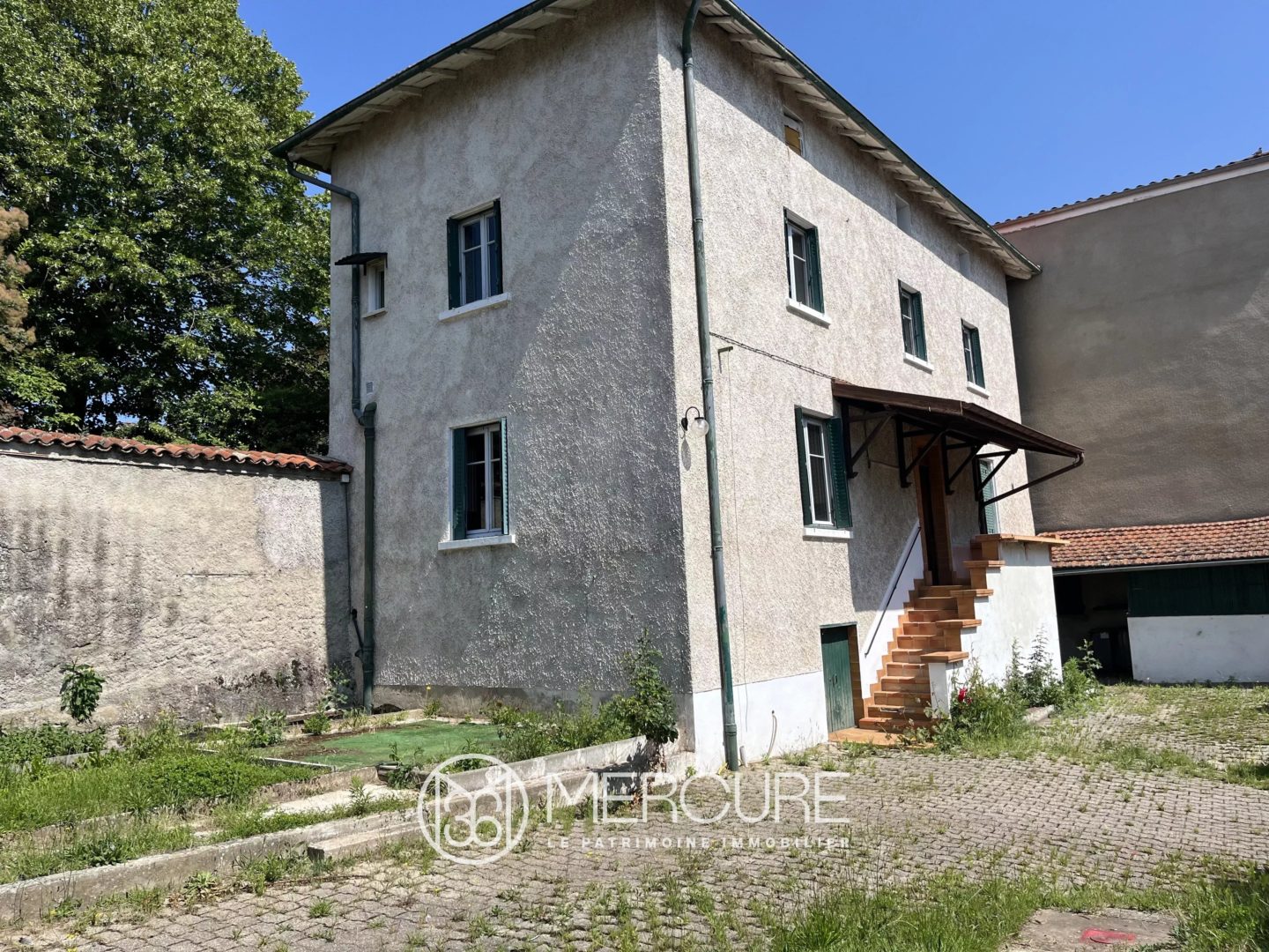 Maison de Village à rénover - 4880LY