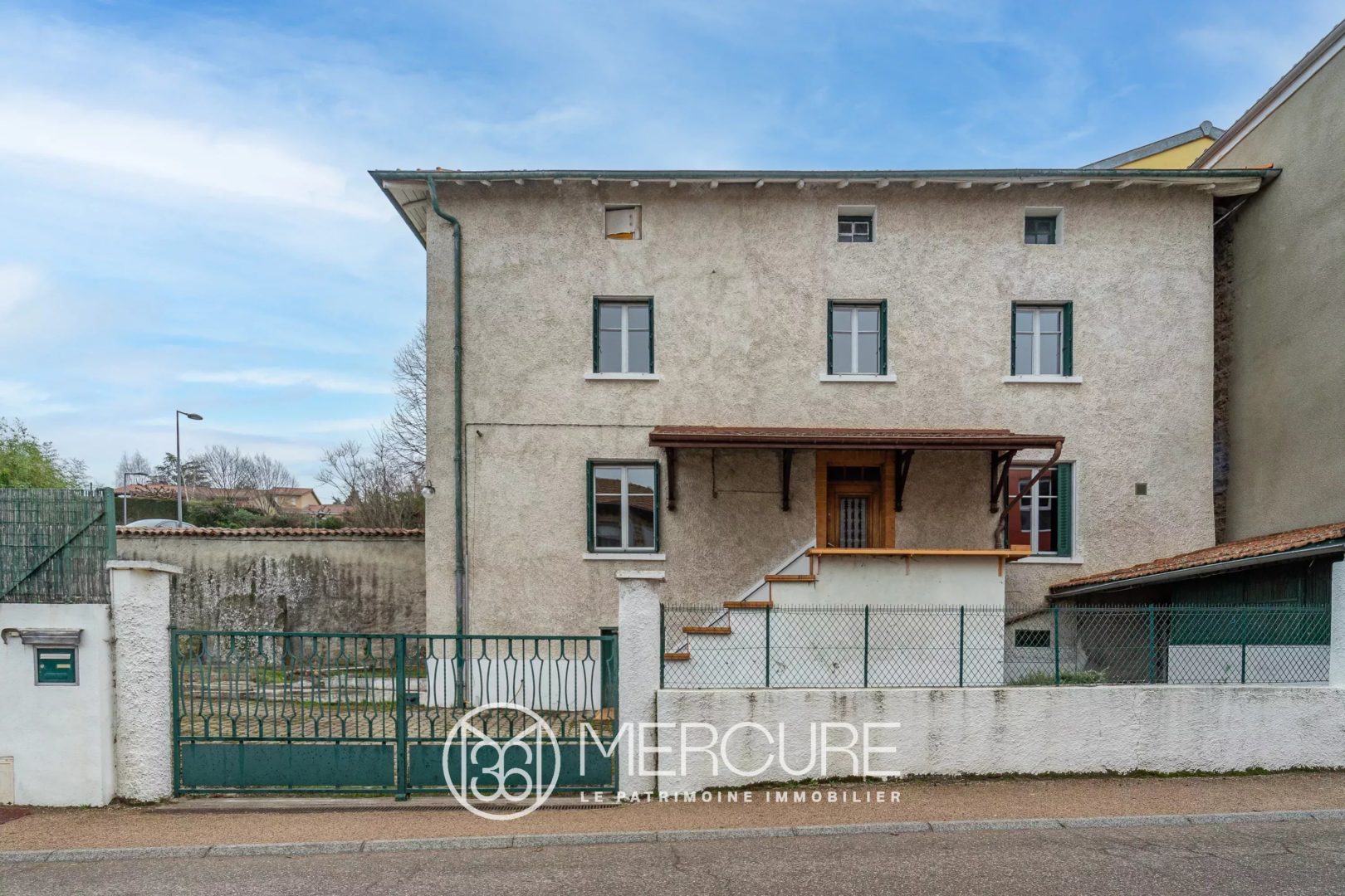 Maison de Village à rénover - 4880LY