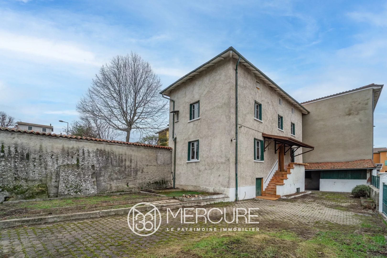 Maison de Village à rénover - 4880LY