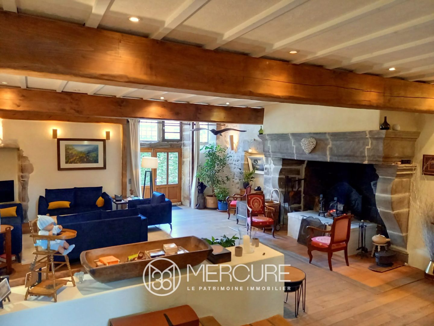 Maison forte 500 m² en Drôme des Collines avec piscine - 4966LY