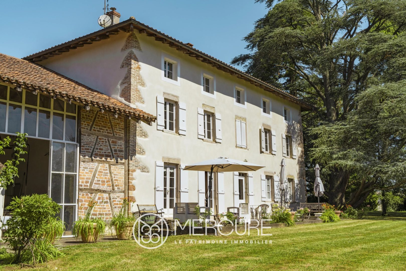Maison de maître du XIXᵉ siècle, parc de 1,2 hectares
