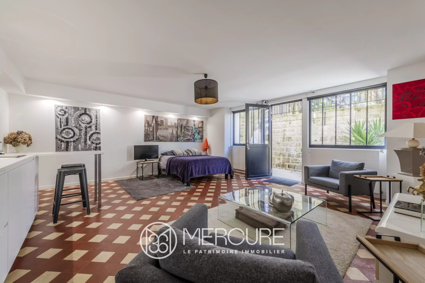 OISE – COMPIEGNE – ENSEMBLE IMMOBILIER, DEPENDANCES ET JARDIN - 80627PI