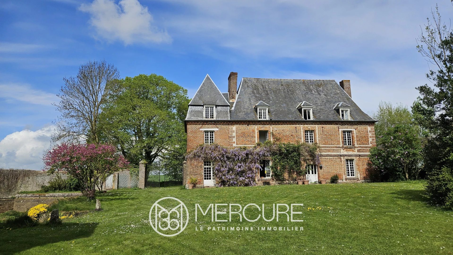 OISE – GENTILHOMMIERE XVII° SIECLE, DEPENDANCES ET PARC - 80629PI