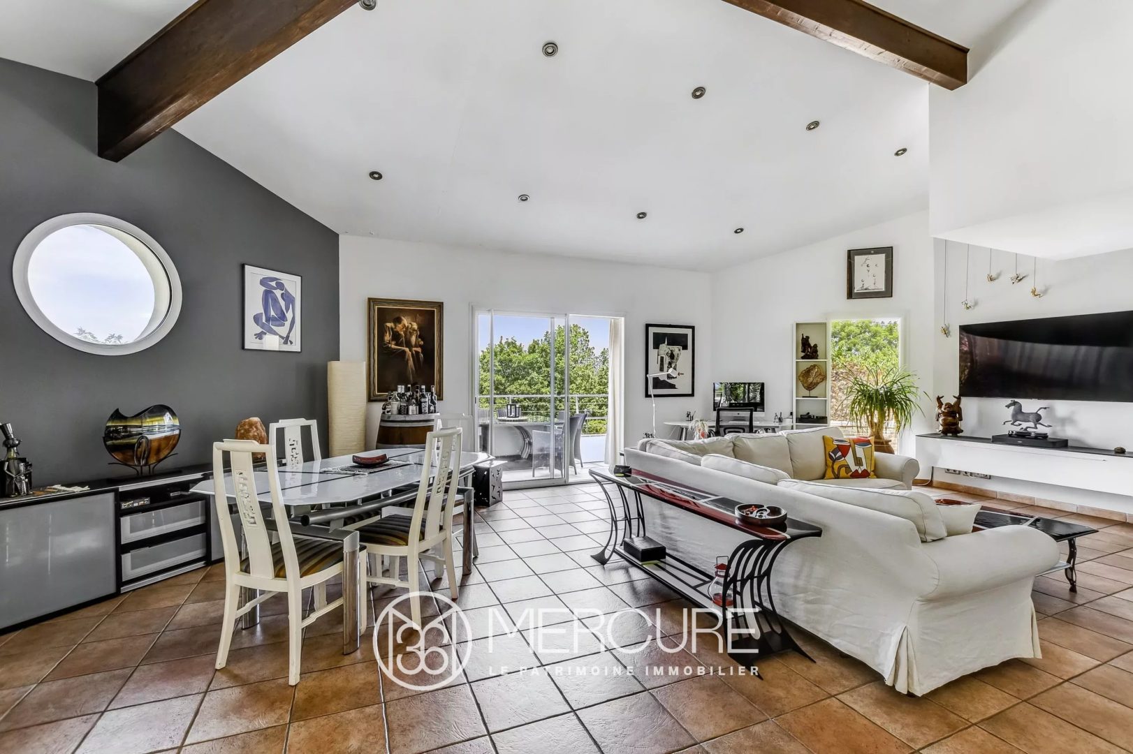 MAISON FAMILIALE, JARDIN ARBORE SANS VIS A VIS - 9230TS