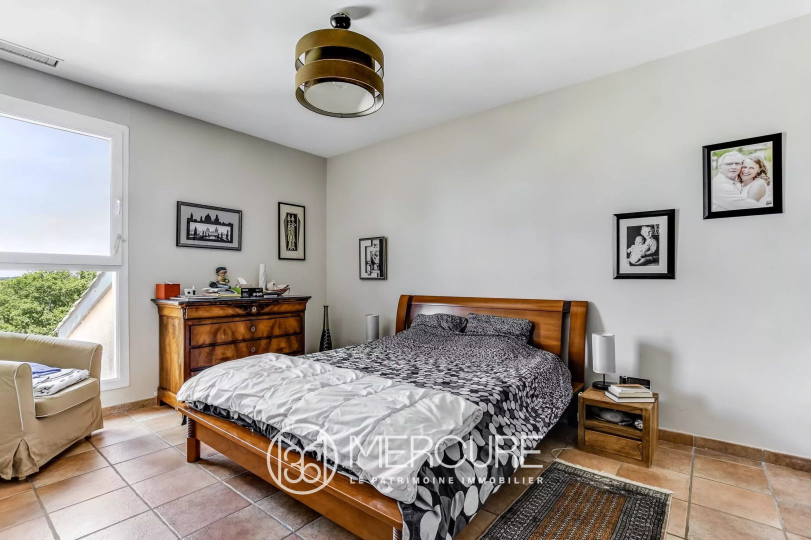 MAISON FAMILIALE, JARDIN ARBORE SANS VIS A VIS - 9230TS