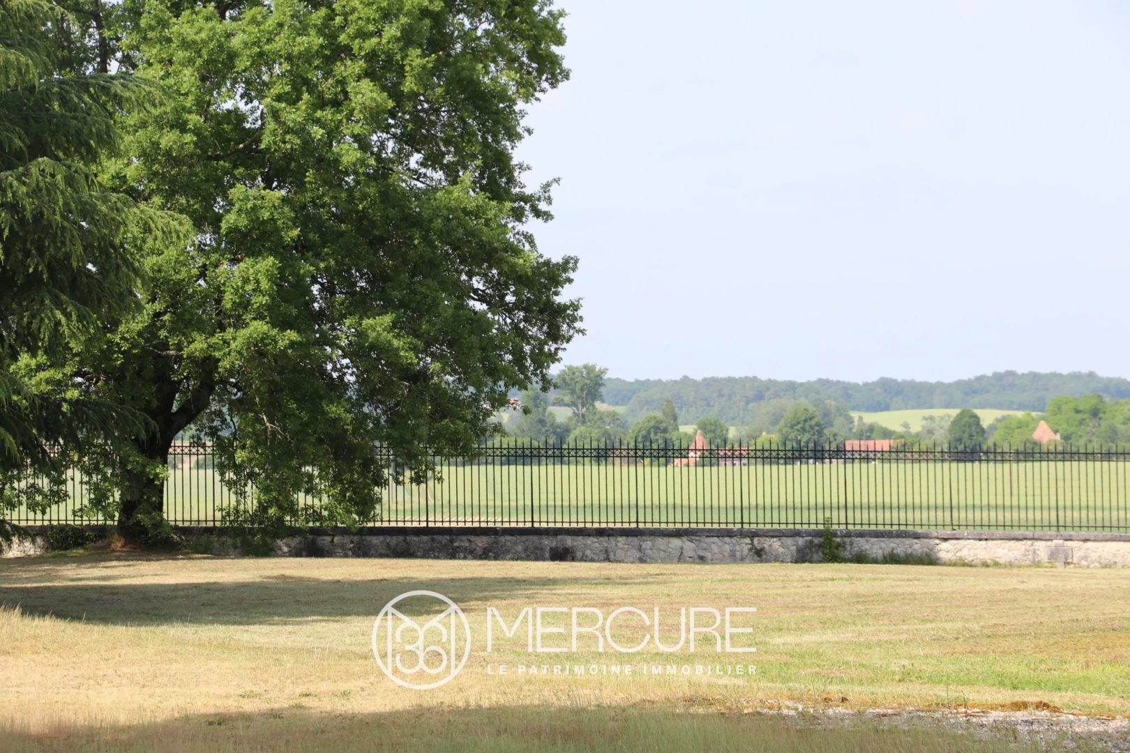 CHATEAU XIXe - 9478PO