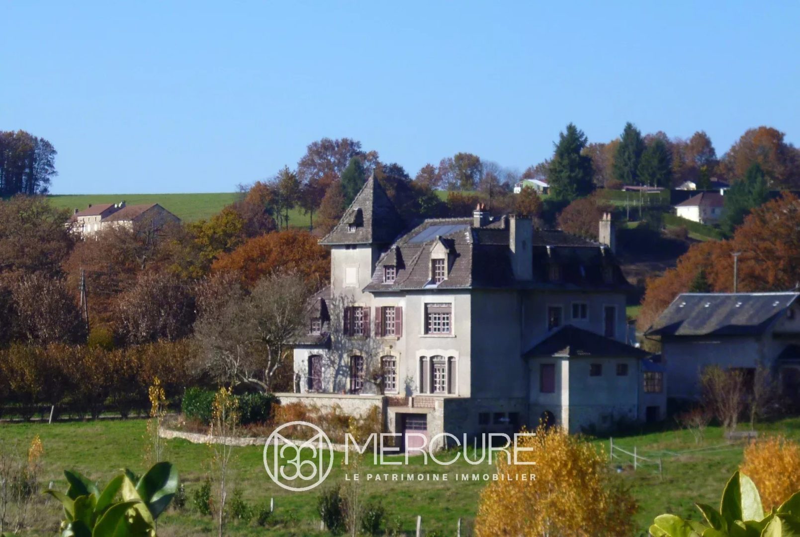 MAISON DE MAÎTRE BOURGANEUF - PE18780LI