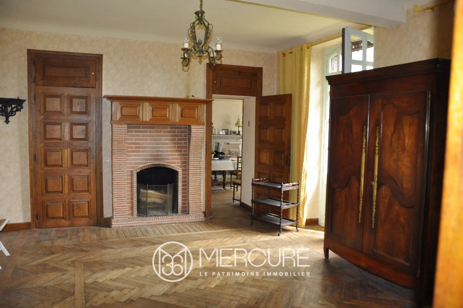 MAISON DE MAÎTRE BOURGANEUF - PE18780LI