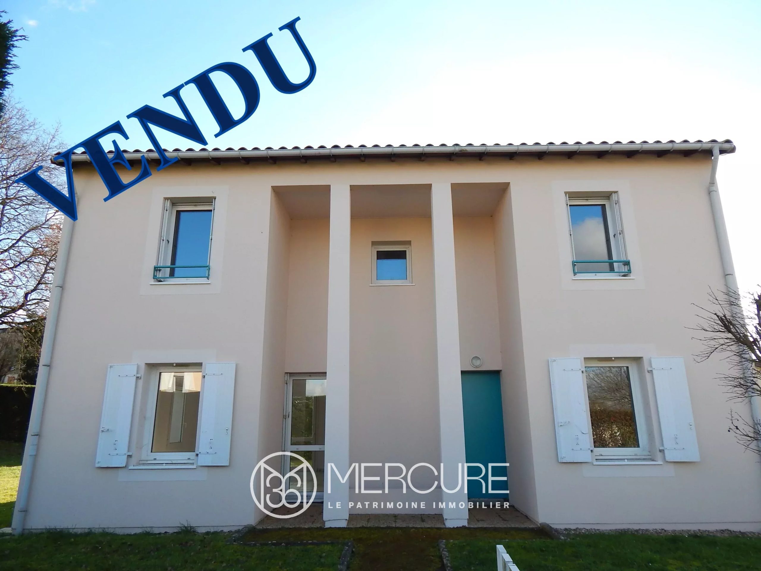 PAVILLON SURELEVE T.6 DANS PETITE CITE PAVILLONNAIRE PROCHE TOUTES COMMODITES - 9125-003MO
