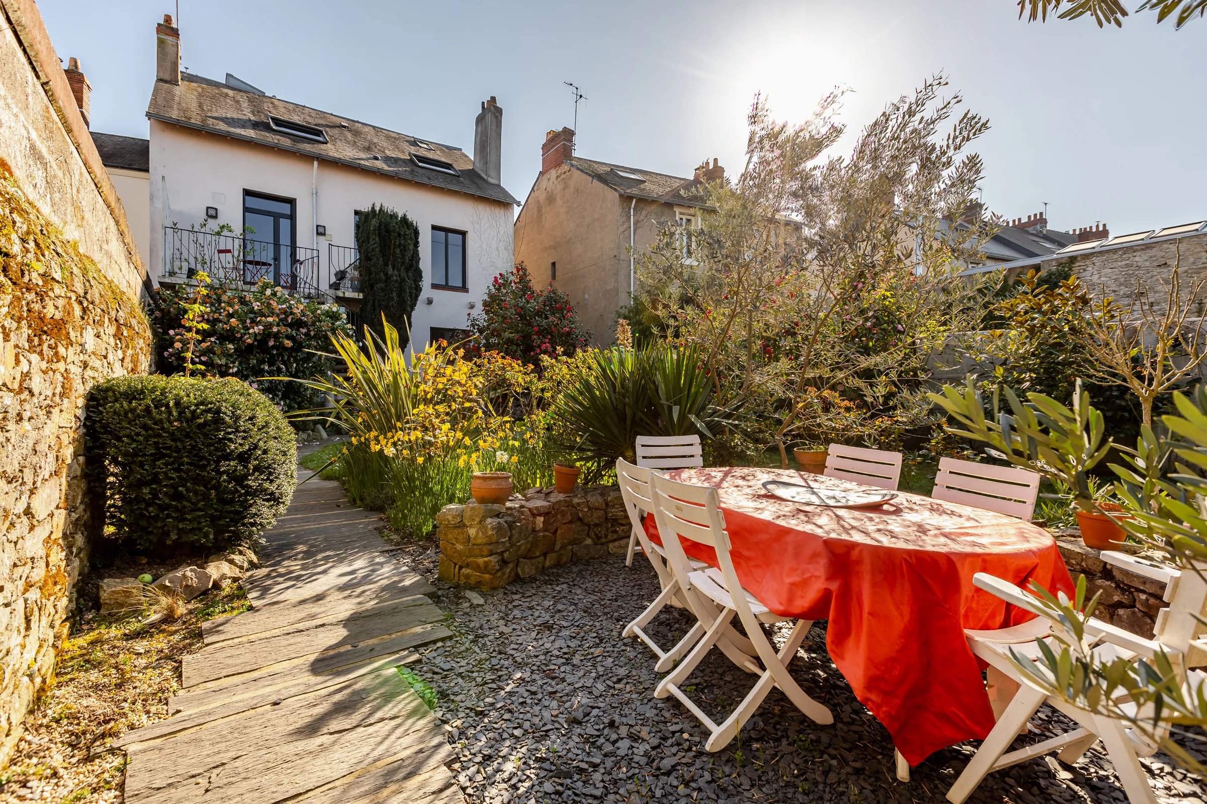 Buy House Nantes (44), 7 rooms Mercure Forbes Global Properties