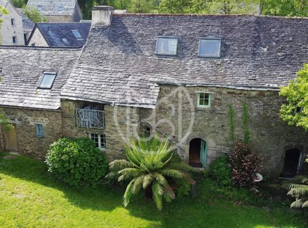 MAISON DE TISSERAND ET DEPENDANCES - 20400BR